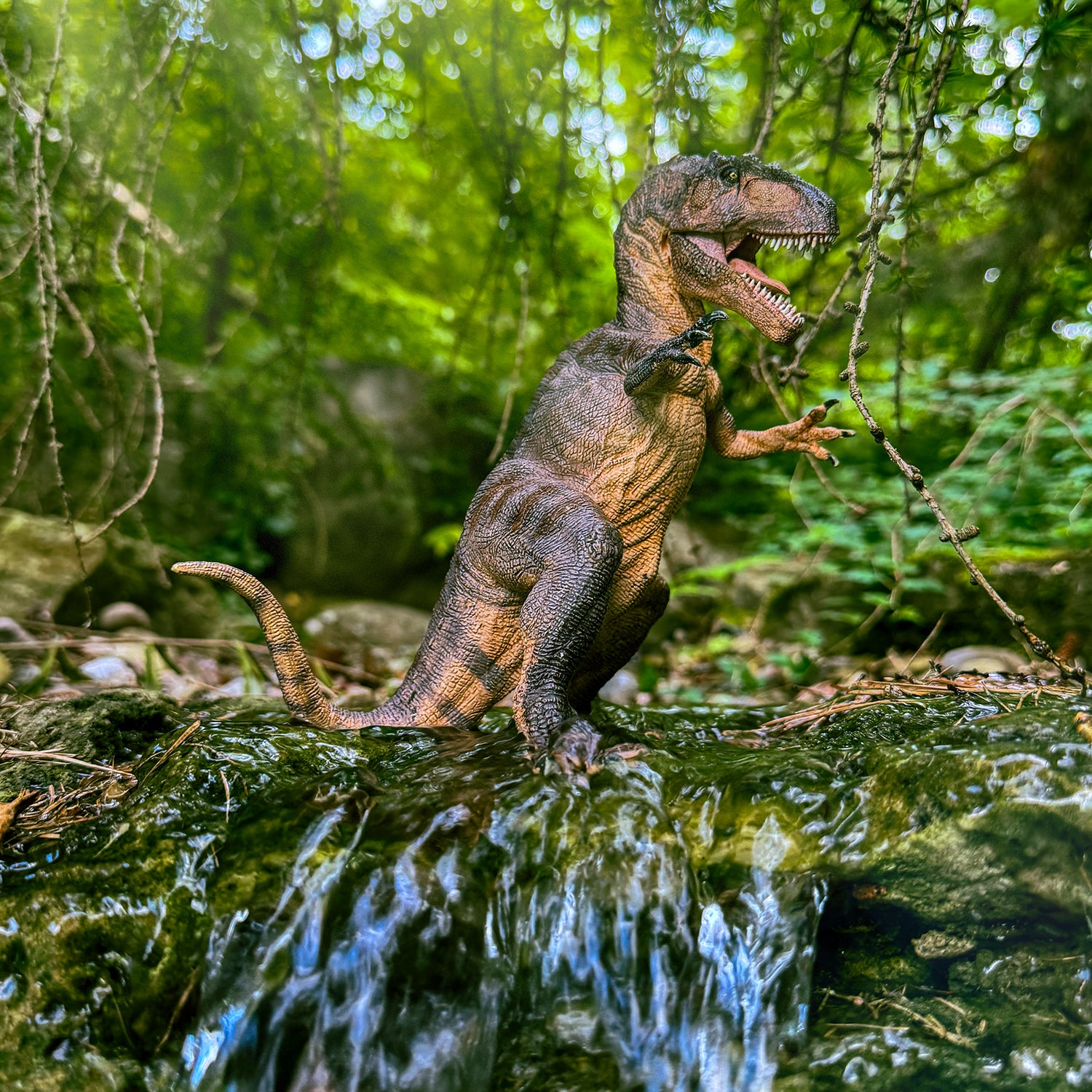 Papo Giganotosaurus Dinosaur Figure